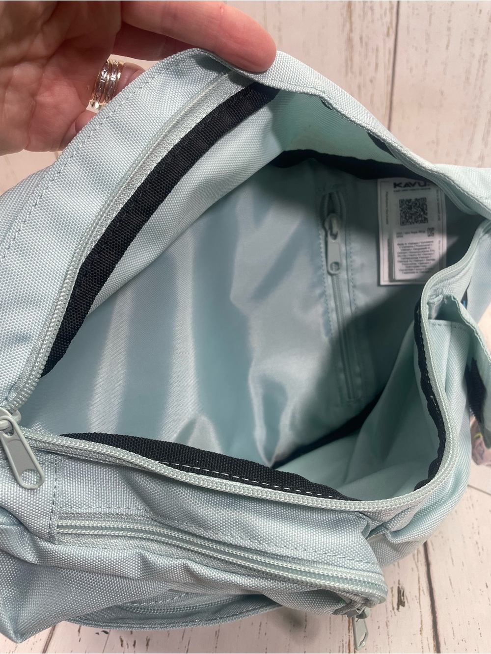 KAVU Mini Rope Sling Bag - Picture 13 of 15